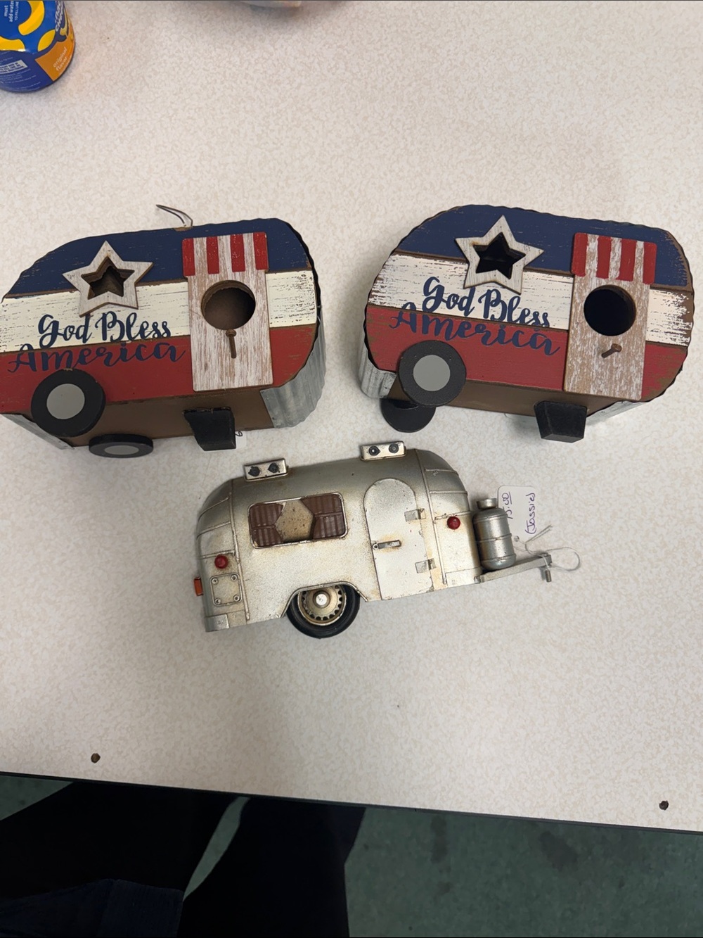Camper Bird House and Wall Decor NEW